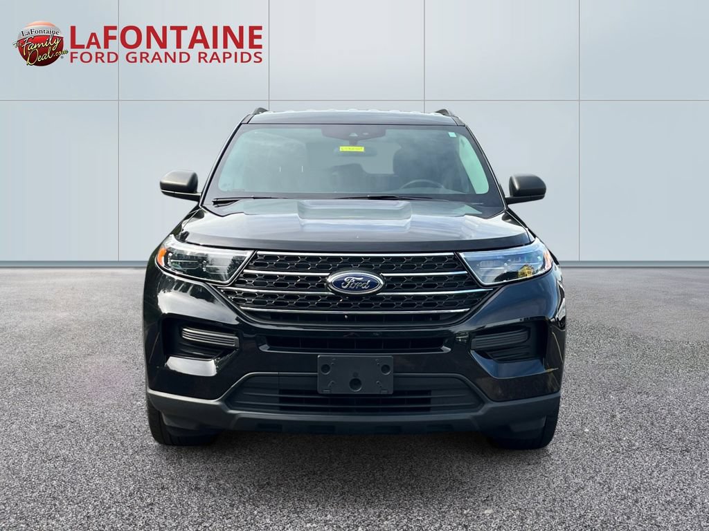 Certified 2023 Ford Explorer XLT AWD/4WD image 2