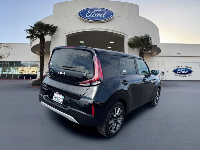 Used 2024 Kia Soul EX w/ Option Group 015 FWD image 6