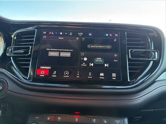 Used 2023 Dodge Durango GT image 28