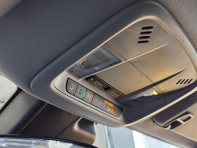 Used 2024 Chevrolet Malibu LT w/ Sport Edition image 18