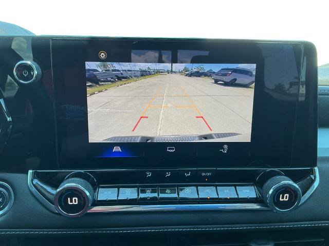 Used 2024 Chevrolet Colorado LT w/ LT Convenience Package RWD image 18