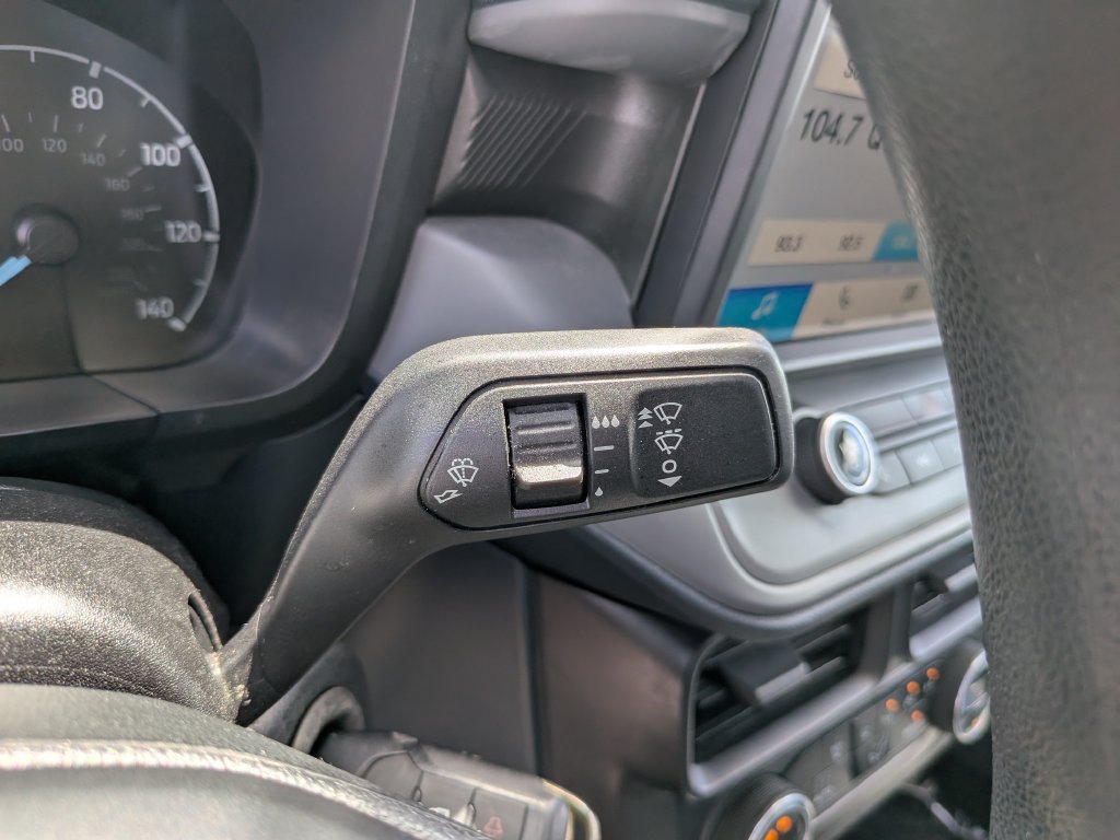 Certified 2022 Ford Maverick XL FWD image 32