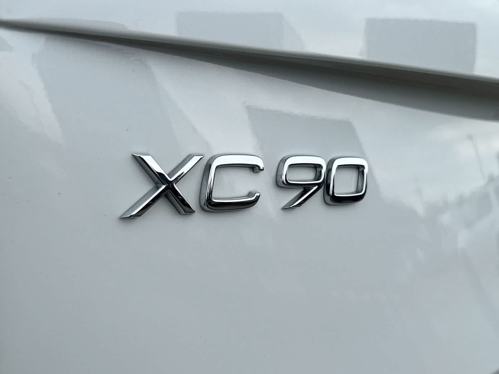 Used 2023 Volvo XC90 B6 Plus w/ Protection Package Premier AWD/4WD image 12