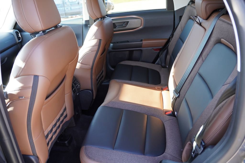 Certified 2025 Ford Bronco Sport Outer Banks w/ Outer Banks Tech Package+ AWD/4WD image 18