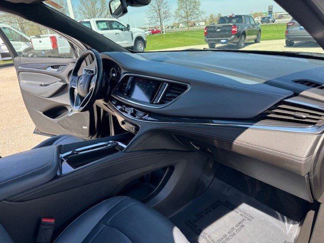 Used 2023 Buick Enclave Essence w/ Experience Buick Package AWD/4WD image 40