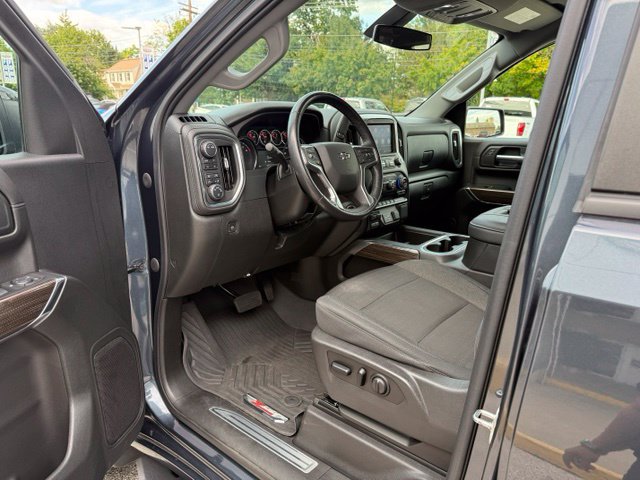 Used 2021 Chevrolet Silverado 1500 LT Trail Boss w/ Bed Protection Package AWD/4WD image 22