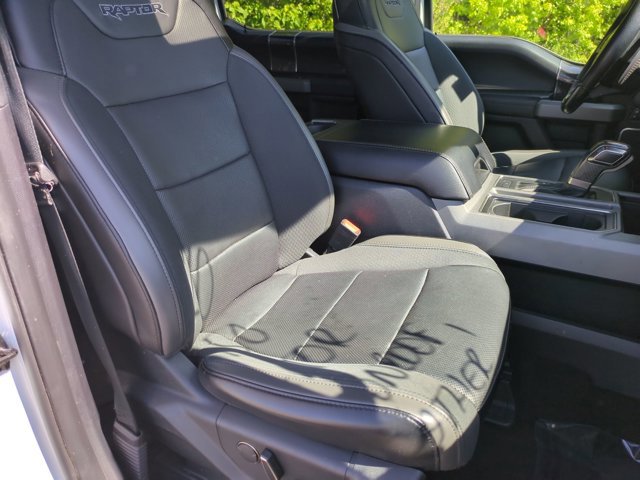 Certified 2020 Ford F150 Raptor w/ Equipment Group 802A Luxury AWD/4WD image 35