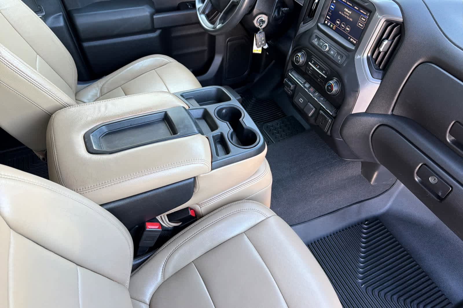 Used 2020 Chevrolet Silverado 2500 Custom w/ Custom Value Package AWD/4WD image 15