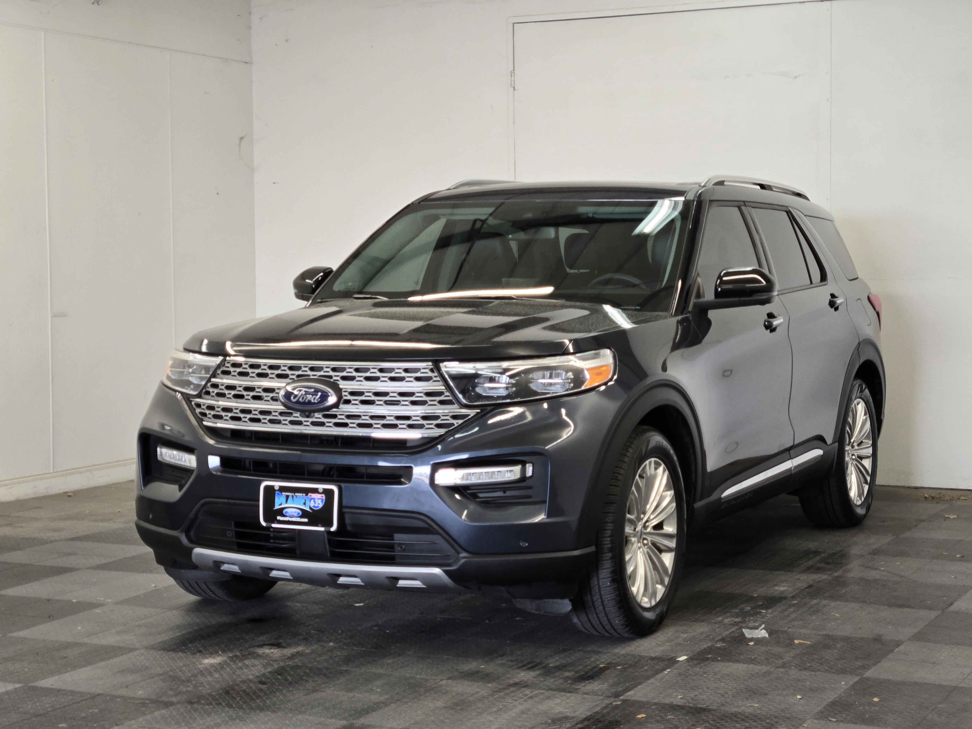 Certified 2023 Ford Explorer Limited w/ Limited Technology Package