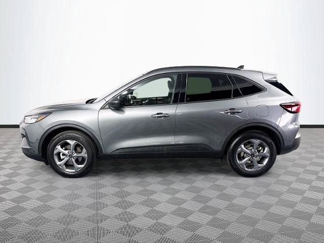 Certified 2025 Ford Escape ST-Line AWD/4WD image 4