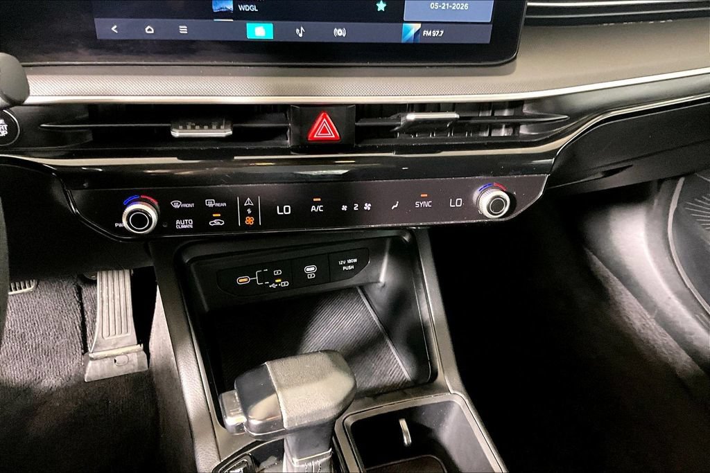 Used 2025 Kia K5 LXS FWD image 25