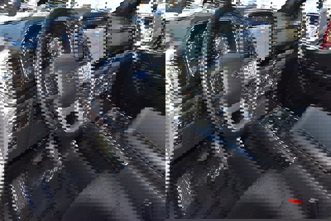 Certified 2022 Ford F150 XLT w/ Equipment Group 302A High image 35