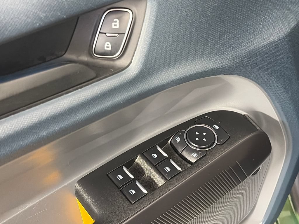 Certified 2025 Ford Maverick Tremor AWD/4WD image 25