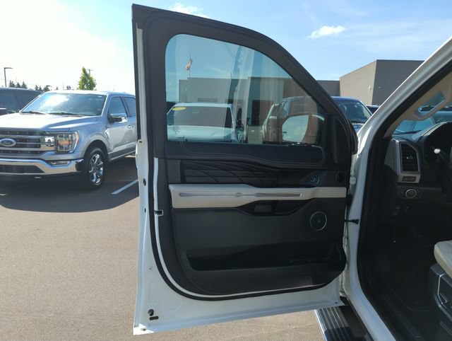 Certified 2020 Ford Expedition Platinum AWD/4WD image 38