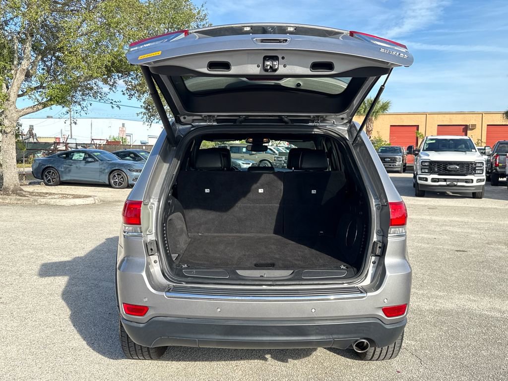 Used 2019 Jeep Grand Cherokee Limited w/ Luxury Group II image 29