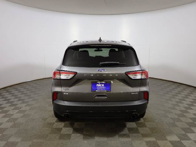 Certified 2022 Ford Escape SE w/ SE Sport Appearance Package AWD/4WD image 7