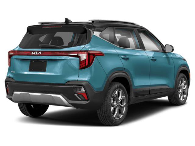 Used 2025 Kia Seltos S AWD/4WD image 2