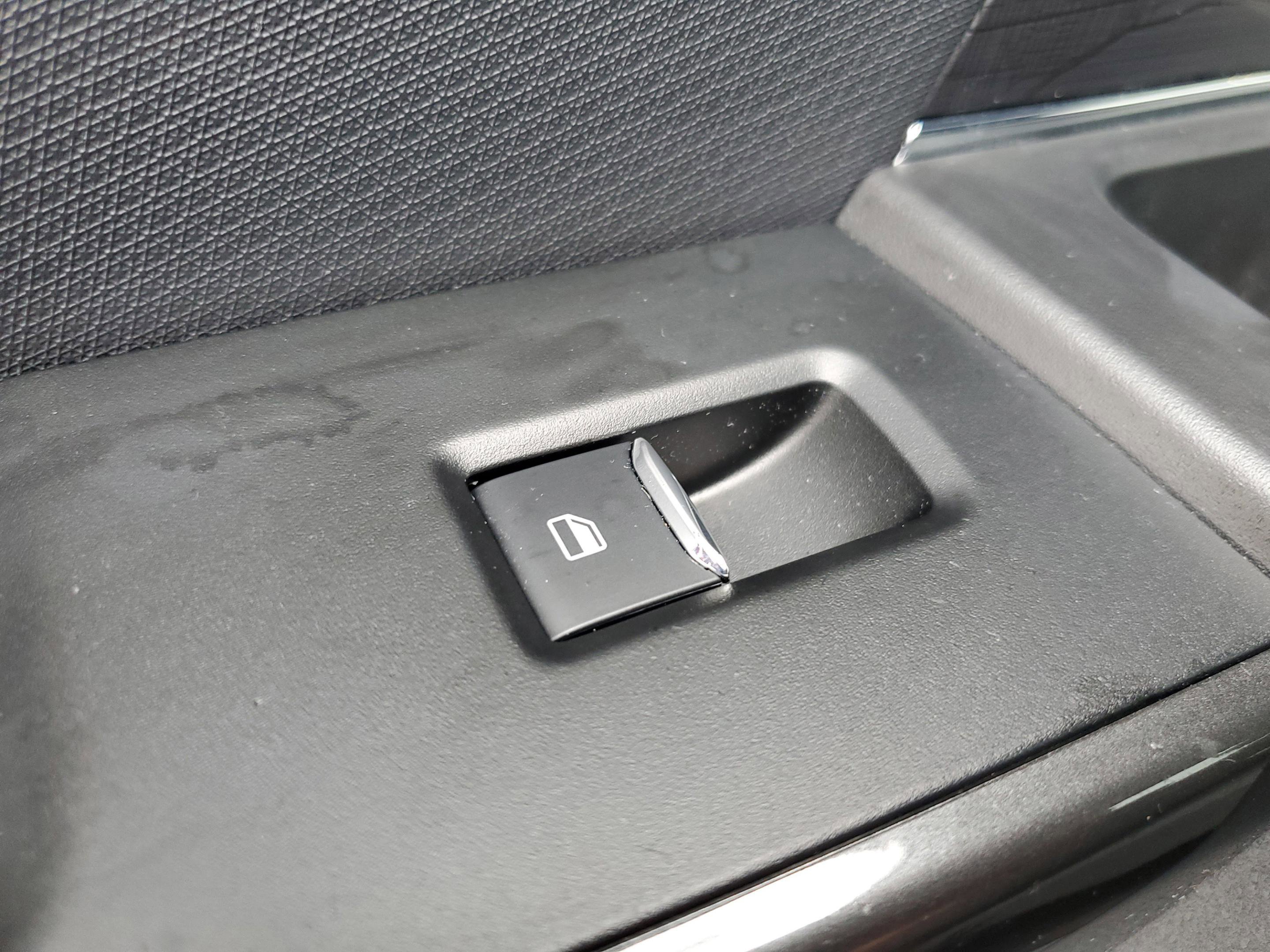 Certified 2023 Ford F150 XLT w/ Equipment Group 302A High image 16