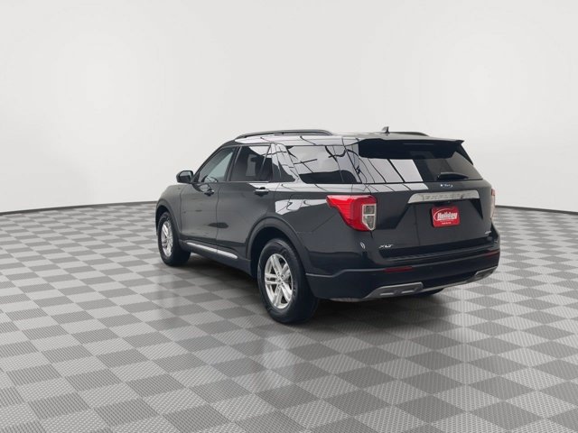 Certified 2023 Ford Explorer XLT w/ Equipment Group 202A AWD/4WD image 40