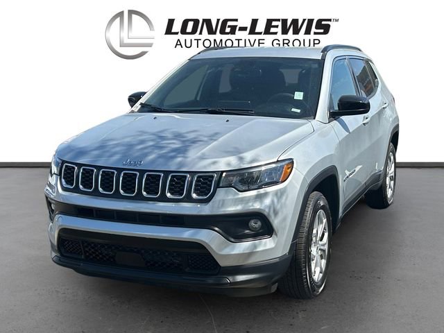 Used 2024 Jeep Compass Latitude