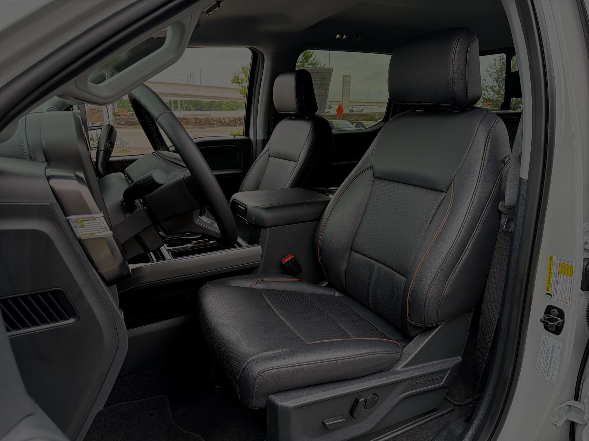 Certified 2026 Ford F250 Lariat w/ Lariat Premium Package AWD/4WD image 11