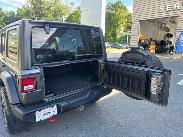 Used 2018 Jeep Wrangler Unlimited Sport S AWD/4WD image 10
