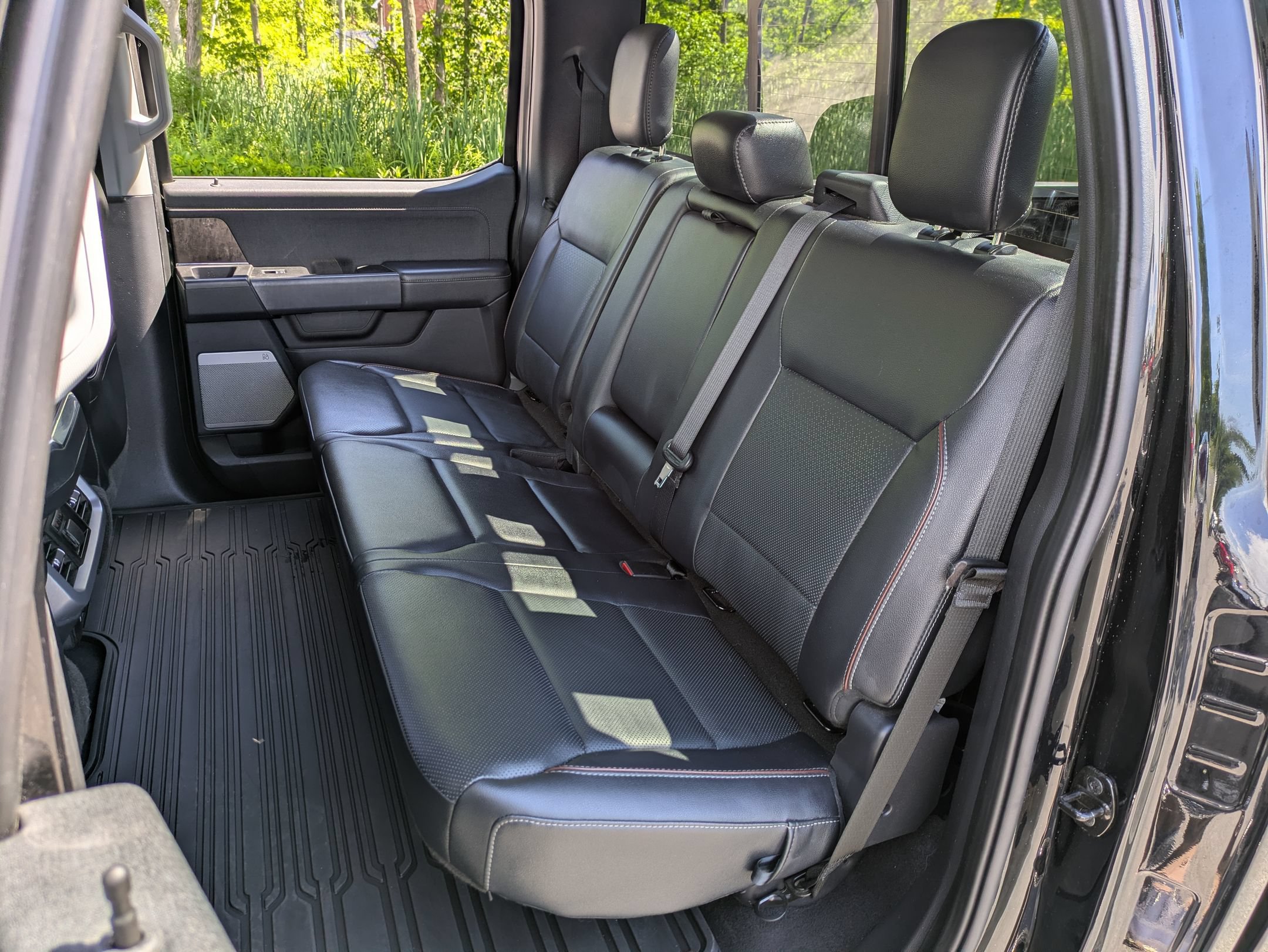 Certified 2023 Ford F150 Lariat w/ Equipment Group 502A High AWD/4WD image 19
