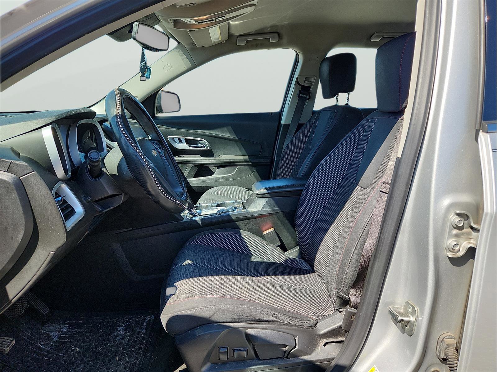 Used 2017 Chevrolet Equinox LS image 10