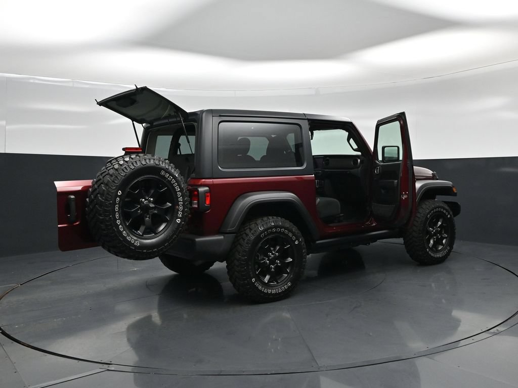 Used 2021 Jeep Wrangler Sport AWD/4WD image 5