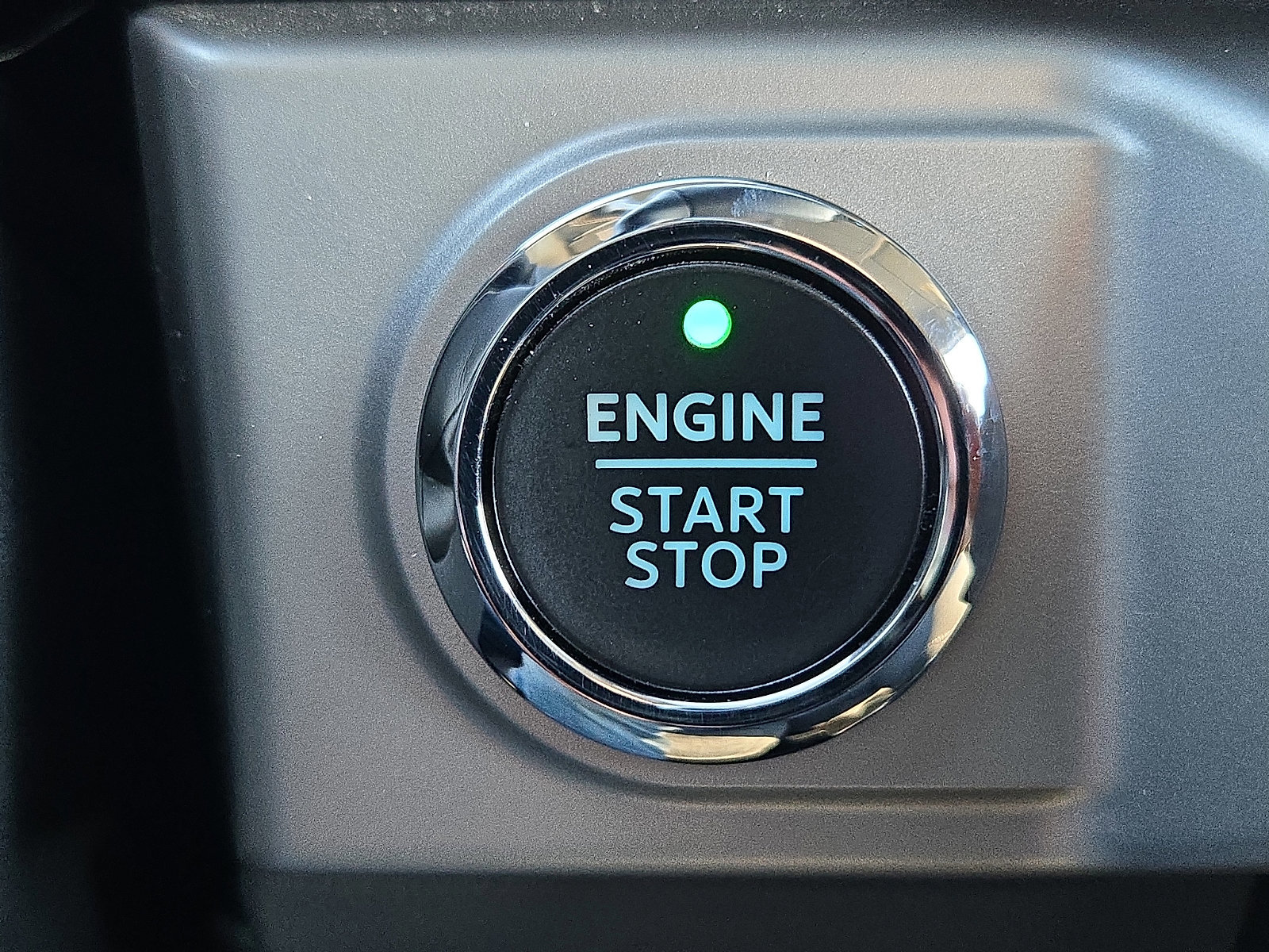 Certified 2022 Ford F150 XLT w/ Equipment Group 302A High image 23