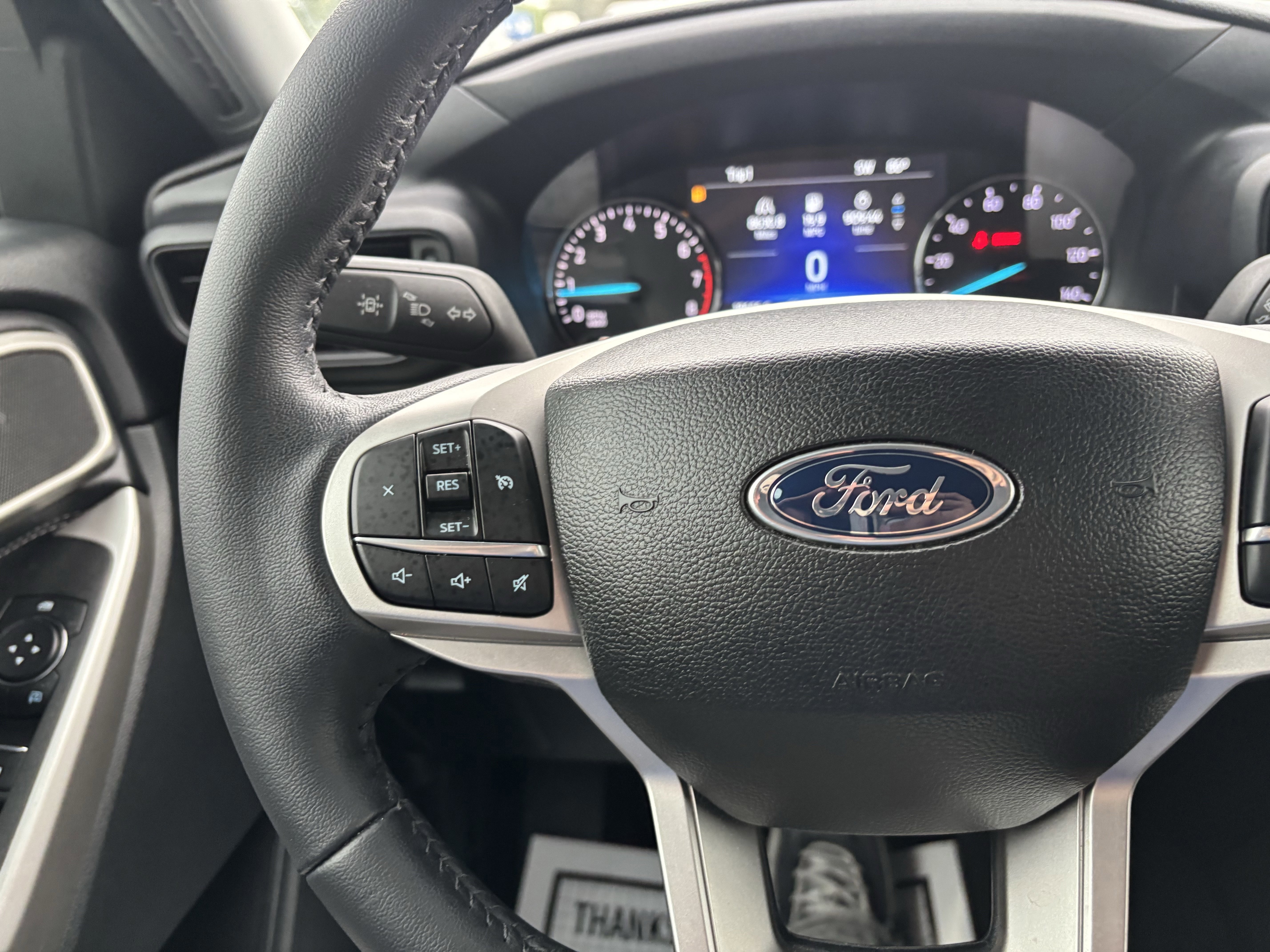 Certified 2023 Ford Explorer XLT image 31