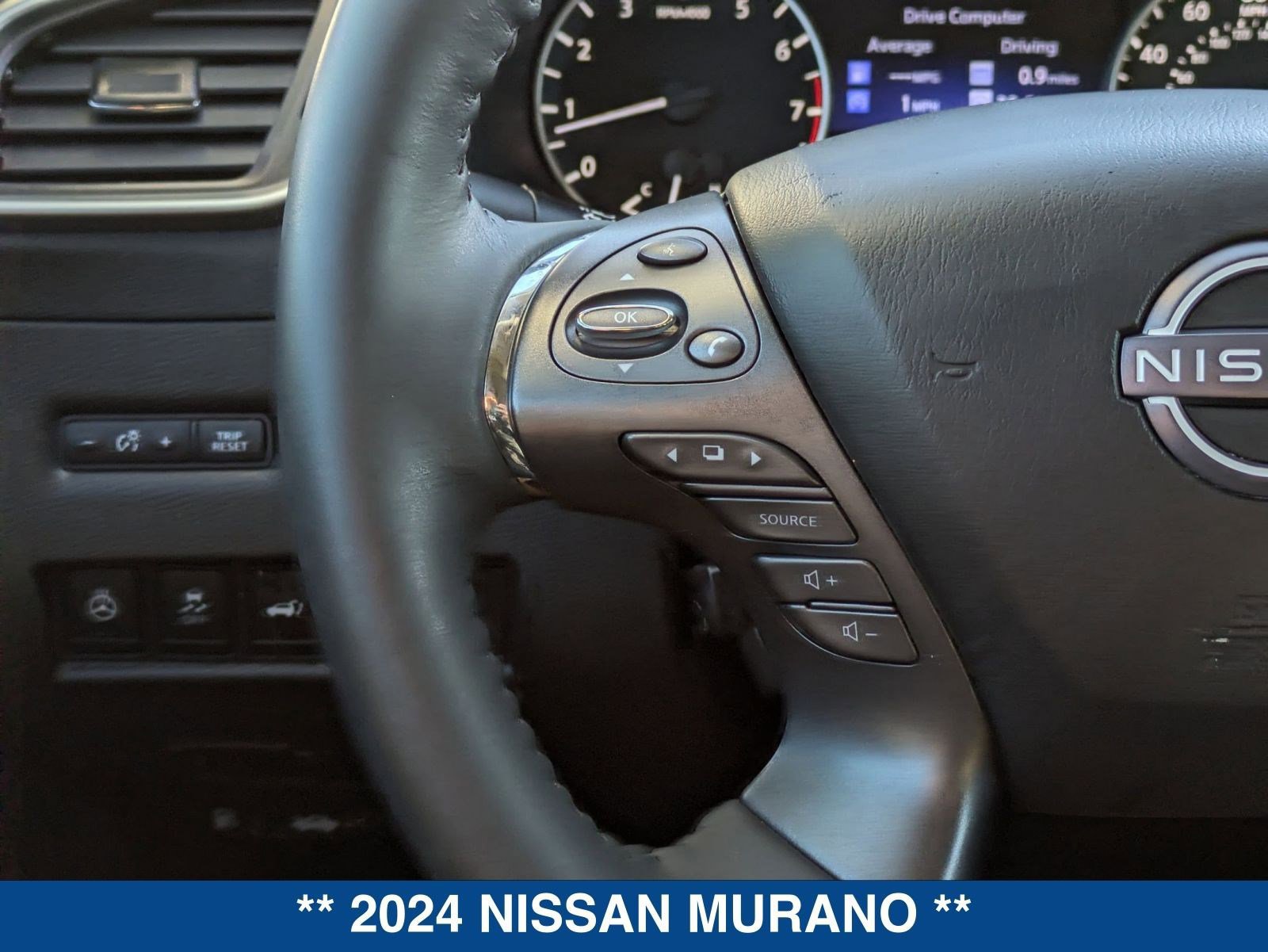 Used 2024 Nissan Murano Platinum w/ Cargo Package image 26