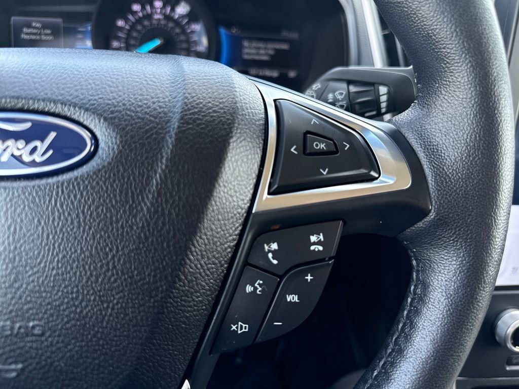 Certified 2023 Ford Edge SEL w/ Convenience Package image 16