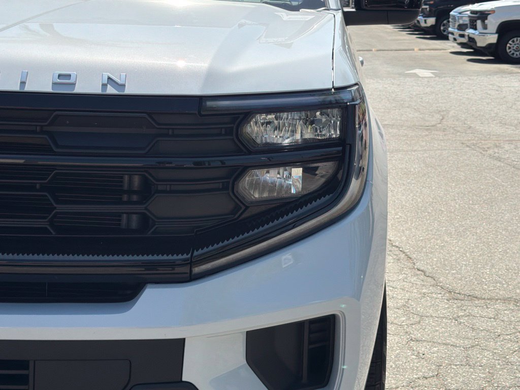 Certified 2025 Ford Expedition Active AWD/4WD image 15