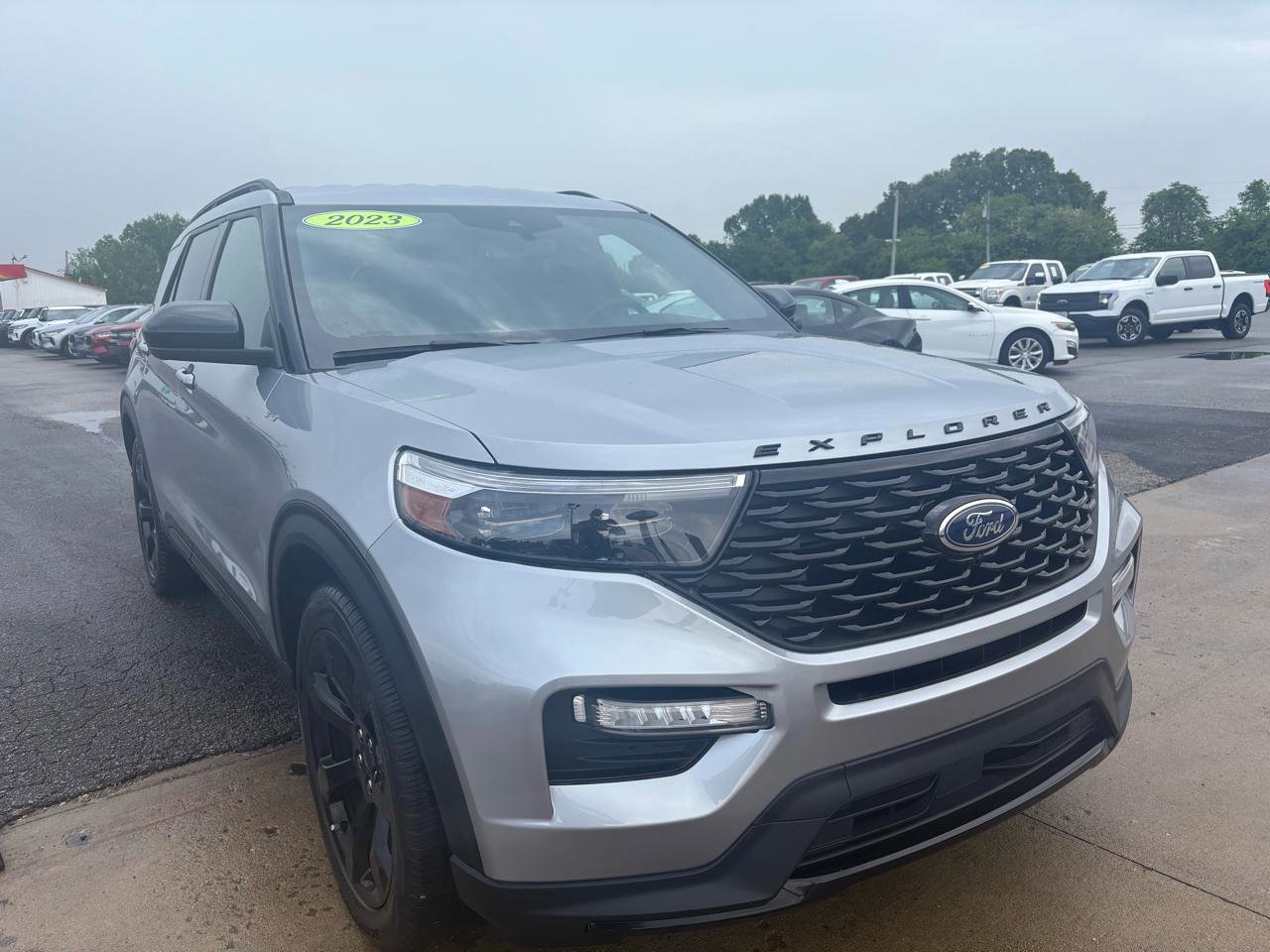 Certified 2023 Ford Explorer ST-Line w/ Class IV Trailer Tow Package image 8