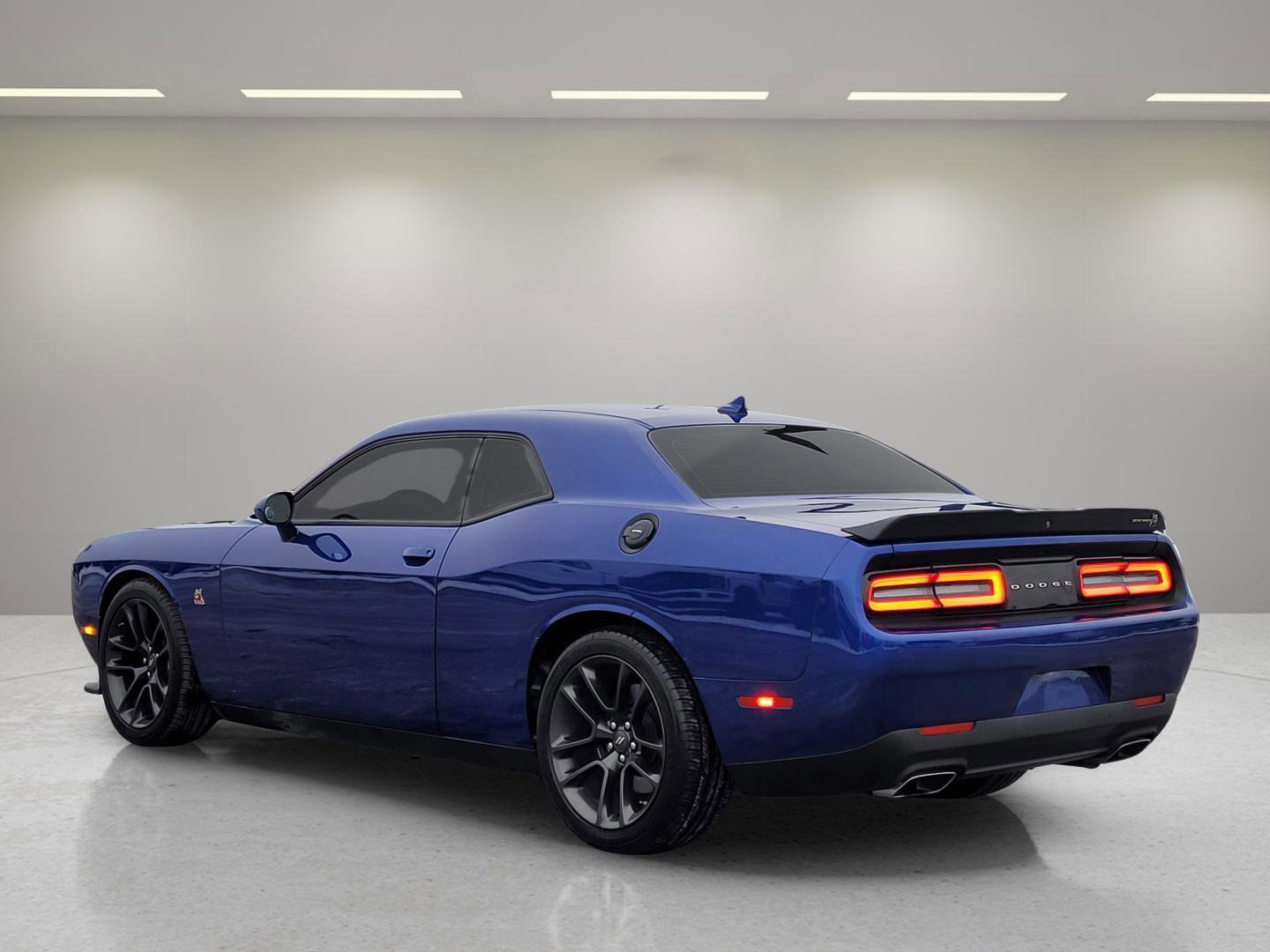 Used 2021 Dodge Challenger R/T Scat Pack w/ Plus Package image 3