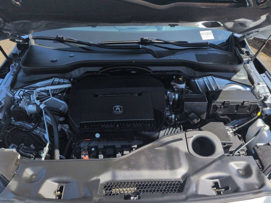 Used 2025 Acura MDX SH-AWD w/ Technology Package image 32