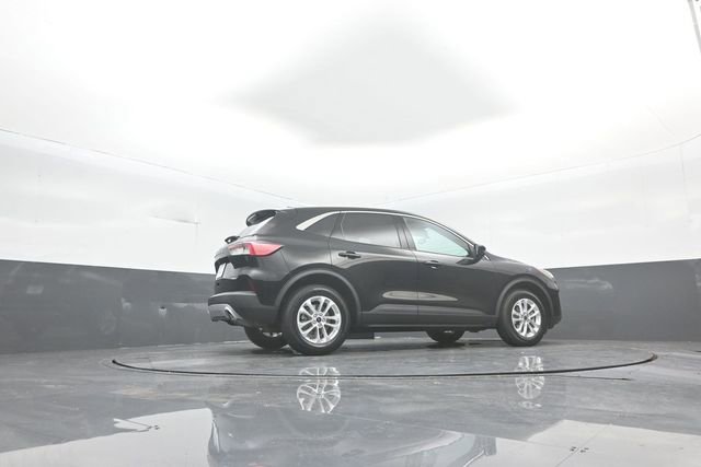 Certified 2020 Ford Escape SE AWD/4WD image 40