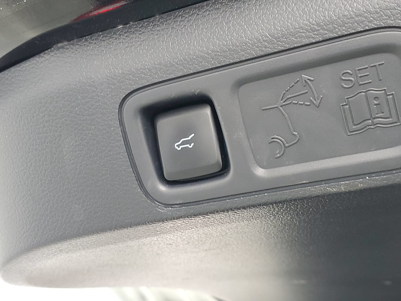 Certified 2024 Ford Expedition XLT AWD/4WD image 7