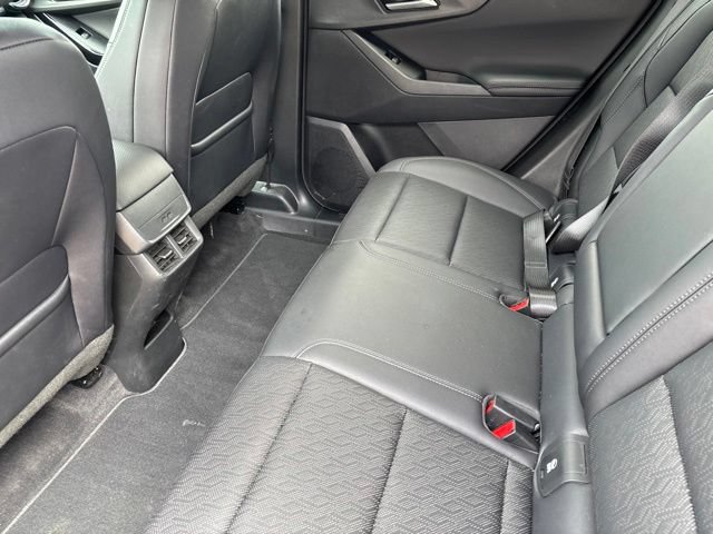 Used 2026 Chevrolet Equinox LT w/ Convenience Package II FWD image 15