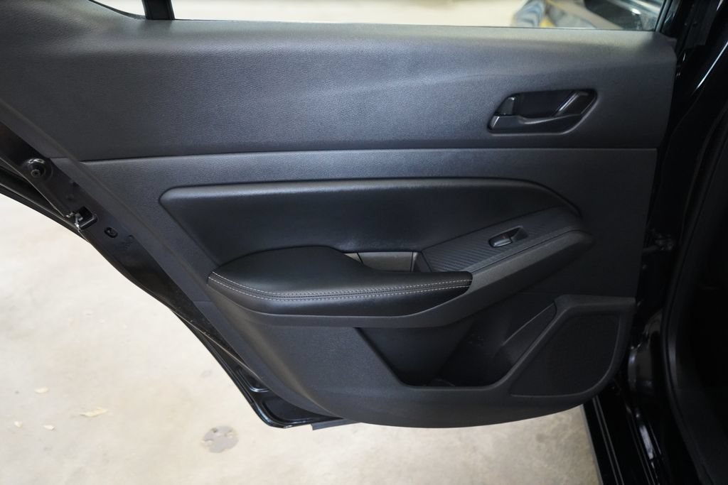 Used 2025 Nissan Altima 2.5 SV FWD image 22
