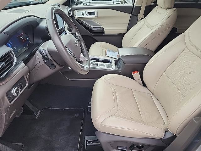 Certified 2022 Ford Explorer Platinum w/ Equipment Group 601A image 10