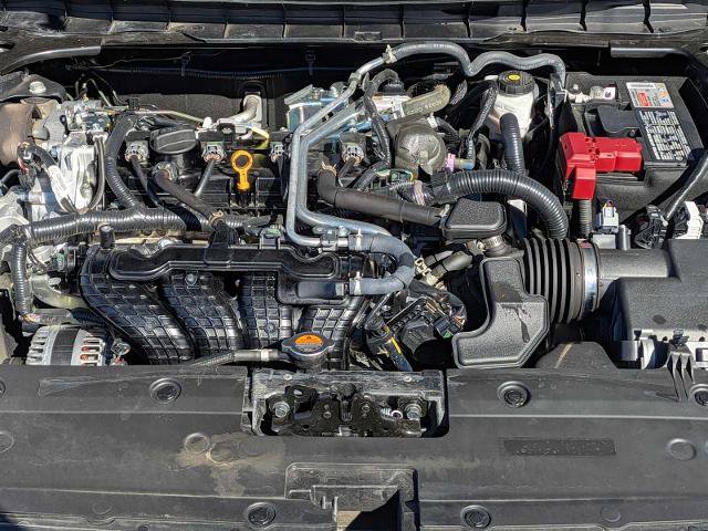 Used 2025 Nissan Altima 2.5 SV FWD image 11