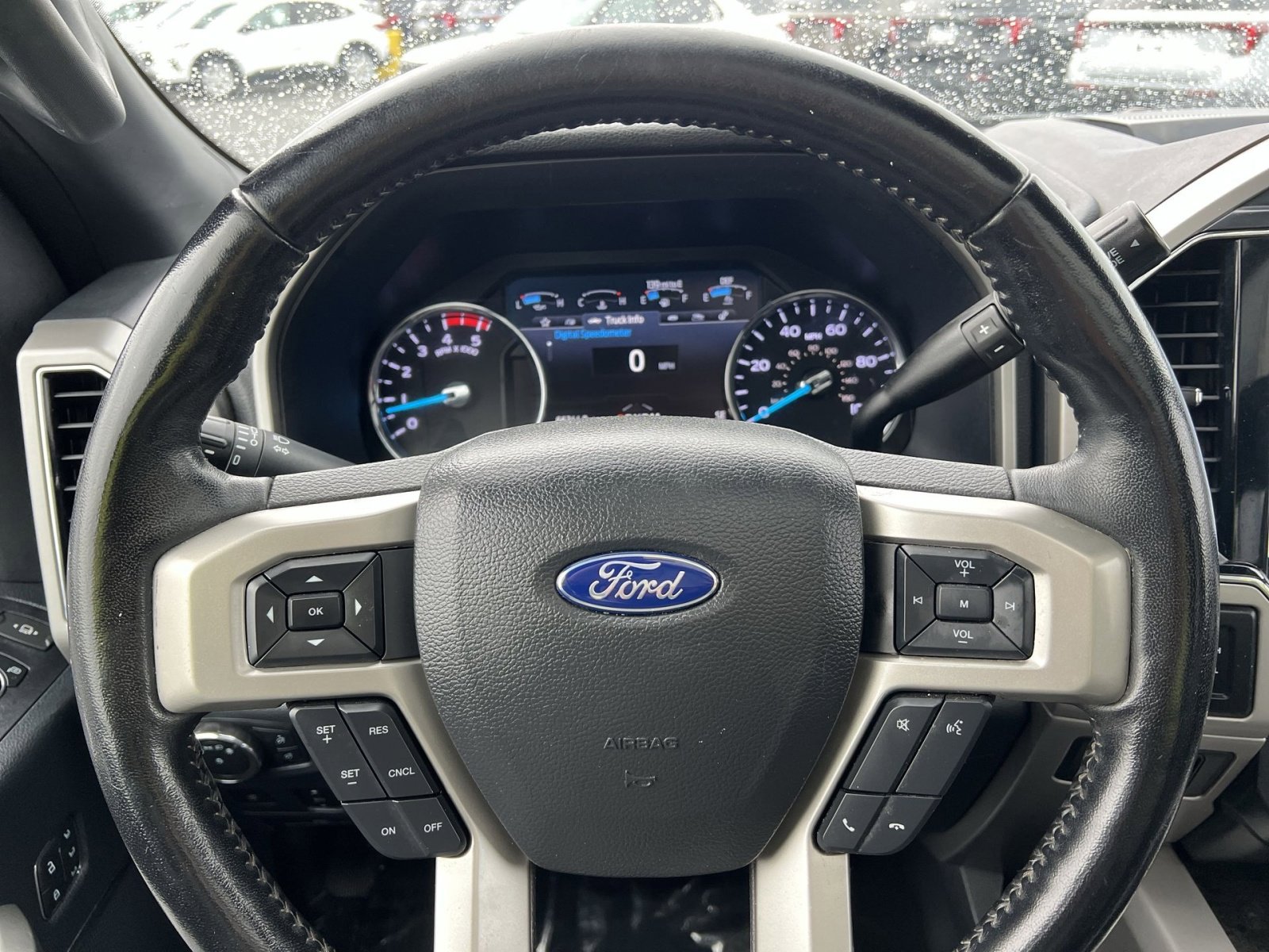 Certified 2022 Ford F250 Lariat w/ Tremor Off-Road Package AWD/4WD image 24