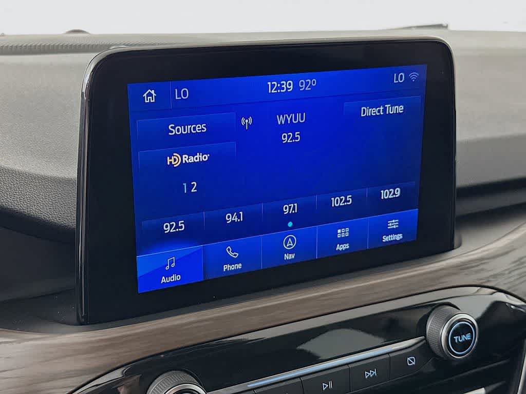 Certified 2020 Ford Escape Titanium AWD/4WD image 16