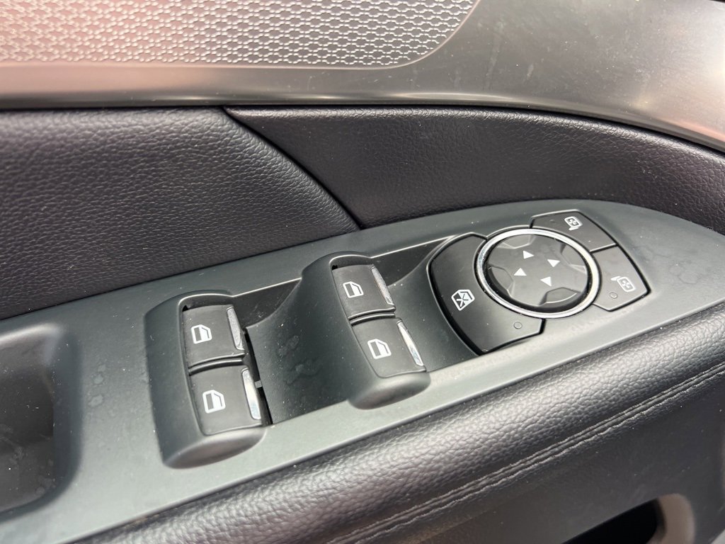 Certified 2019 Ford Explorer XLT image 25