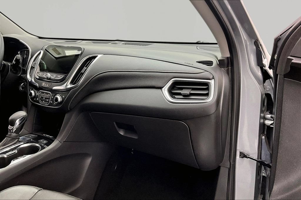 Used 2023 Chevrolet Equinox Premier AWD/4WD image 17