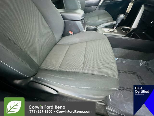 Used 2018 Toyota RAV4 XLE AWD/4WD image 30