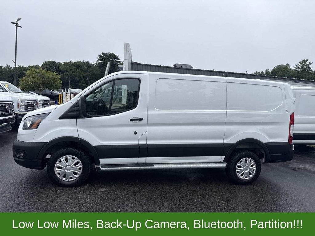 Certified 2025 Ford Transit 250 Low Roof w/ Exterior Upgrade Package RWD image 2