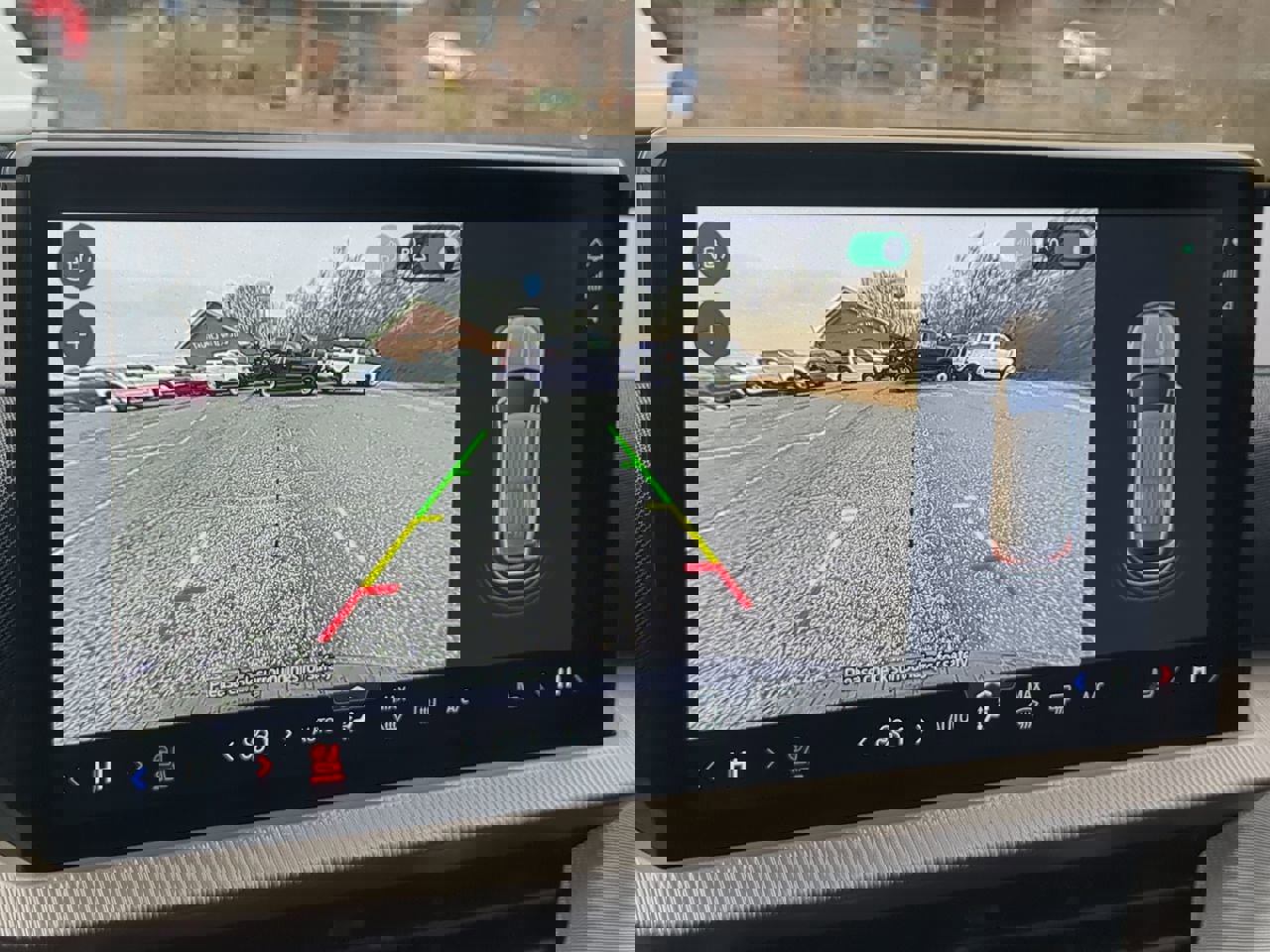 Certified 2025 Ford Explorer Active w/ Active Comfort Package image 18